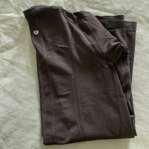 lululemon swiftly tech long sleeve shirt, size 4!